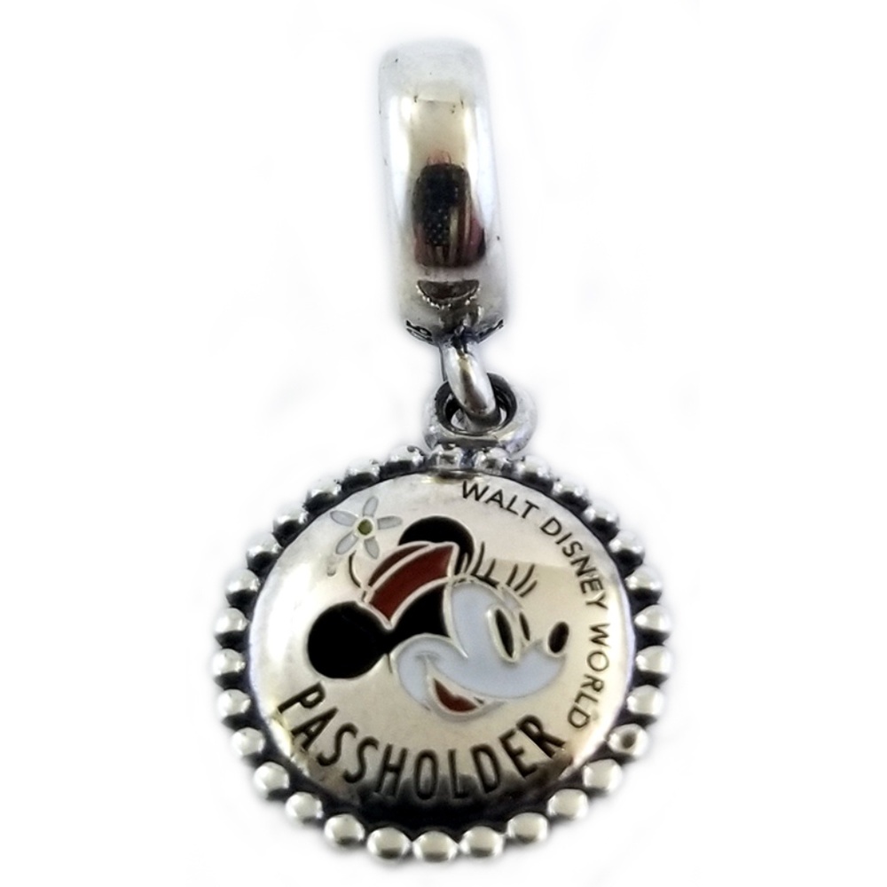 NEW Pandora Disney Minnie Annual Passholder Charm